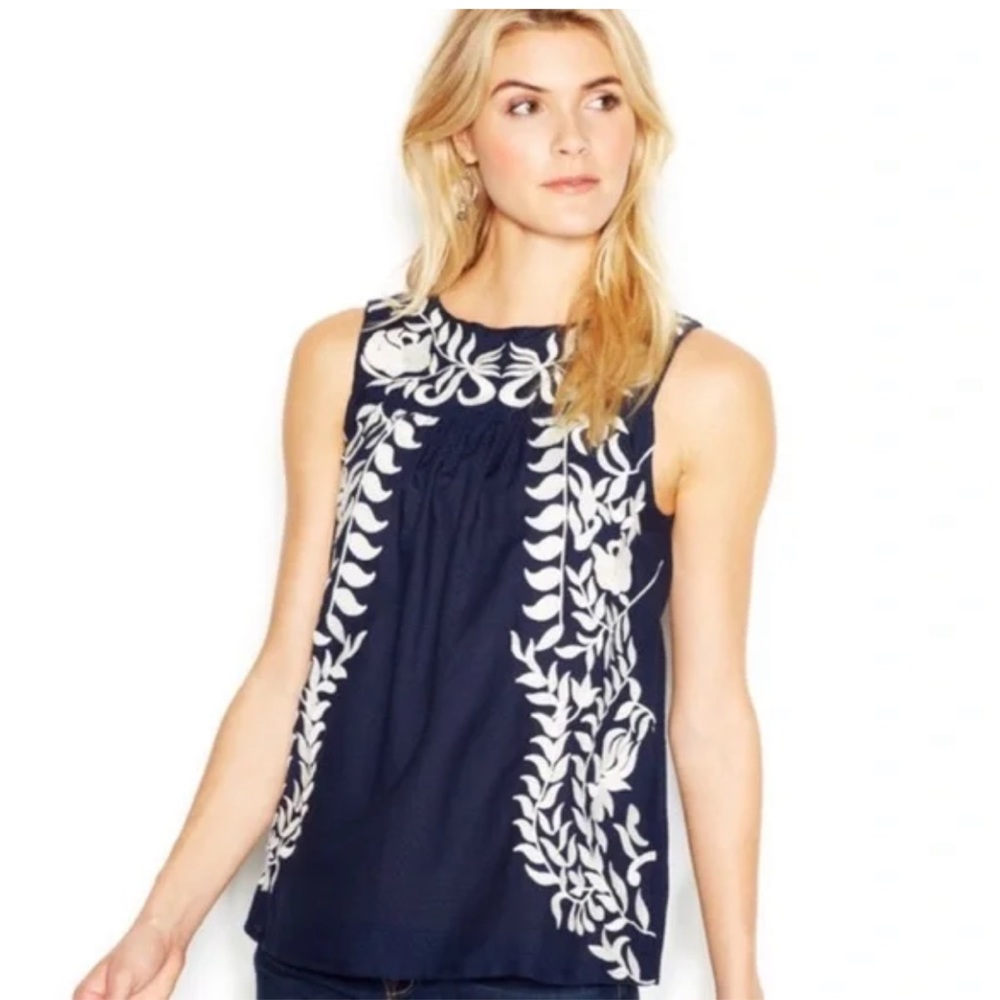 LUCKY BRAND Women's Sleeveless, Round Neck, Blue Top With Embroidery Medium